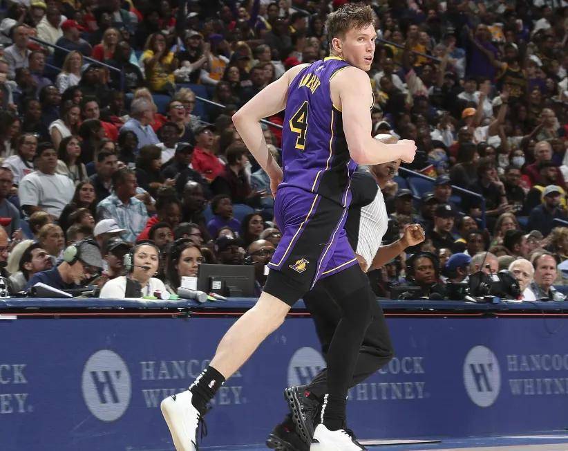 关于湖人新秀表现惊艳，全场观众掌声不断，影响任何人员学生朋友企业可是解决.的信息