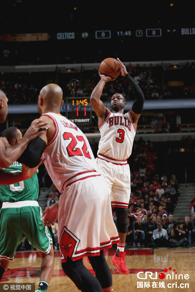 九游游戏网关于穆古鲁扎与40激战公牛分钟，出色发挥胜负难料！，科维托娃焦点对战全场沸腾不已的信息